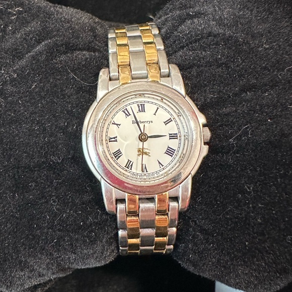 BURBERRY WATCH - Picture 2 of 8